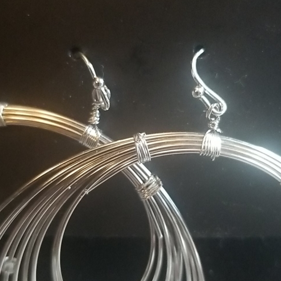 Circle earrings (NWOT) - Picture 2 of 3